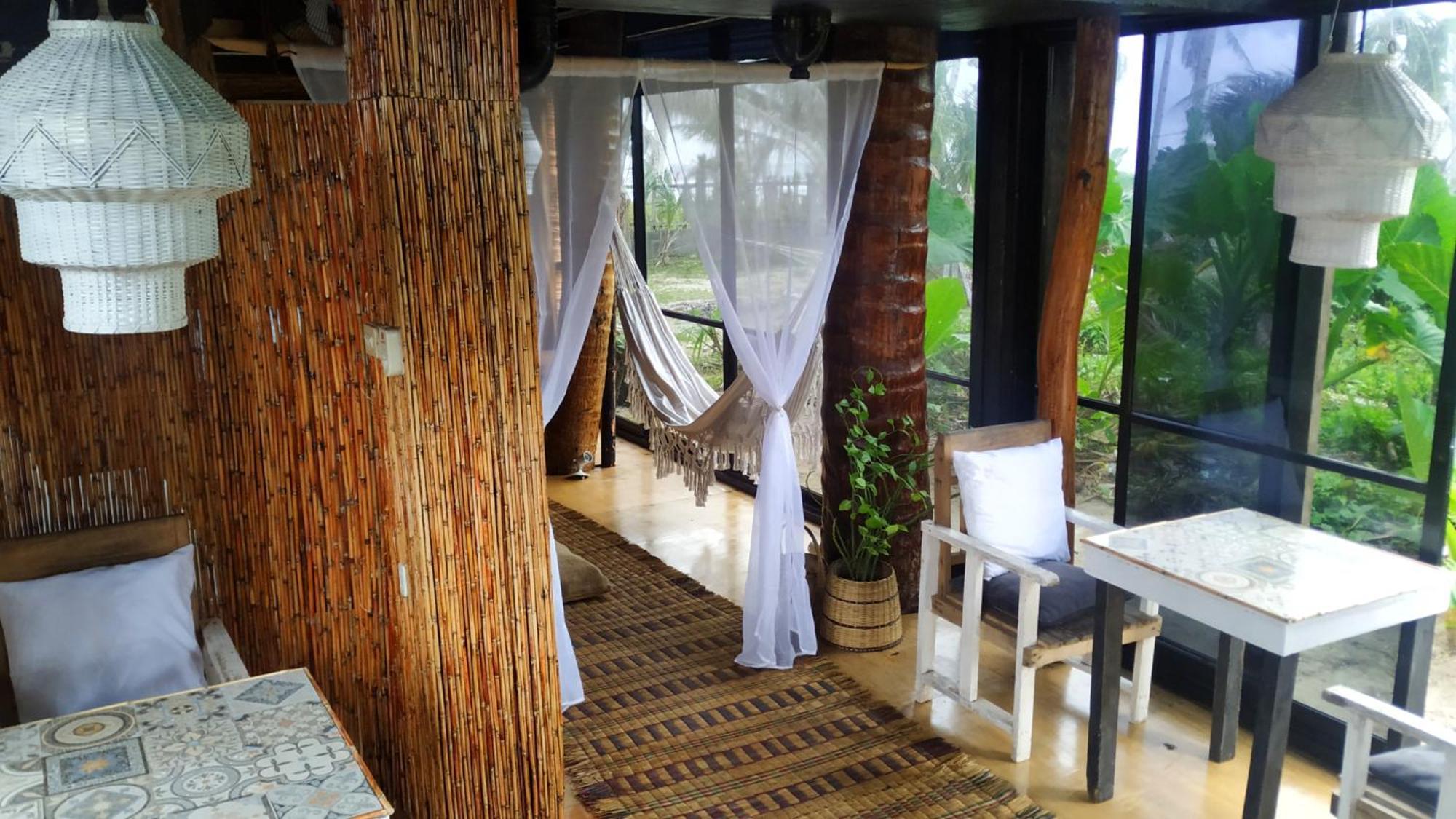 Hotel Tarzan'S House General Luna  Zewnętrze zdjęcie